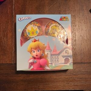 Princess Peach limited Edition Oreos.